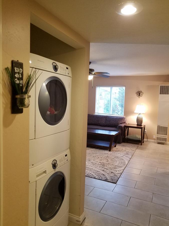 קרנוויל Sacred Mtn River Suites מראה חיצוני תמונה